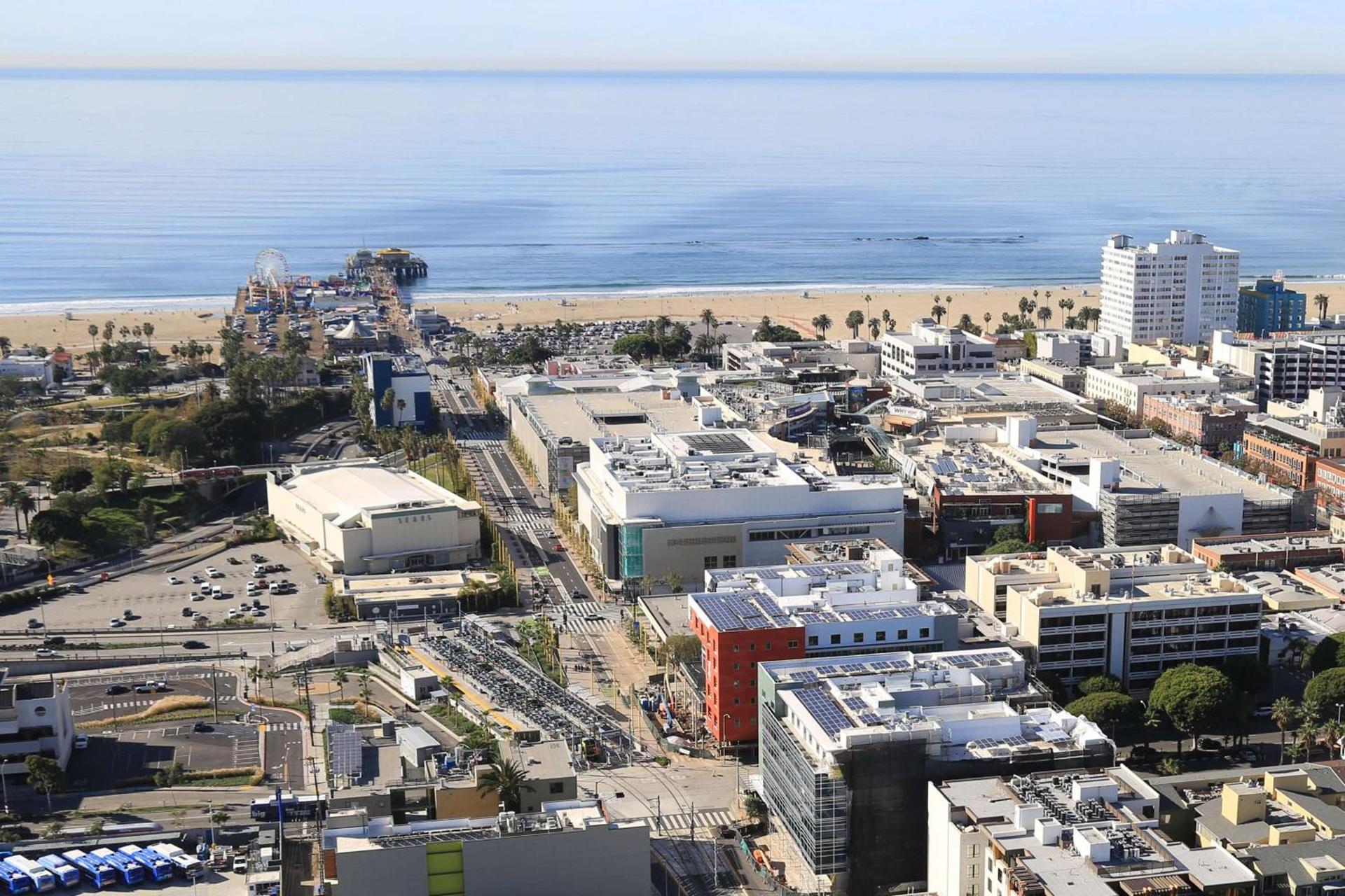 Hampton Inn & Suites Santa Monica photo 3