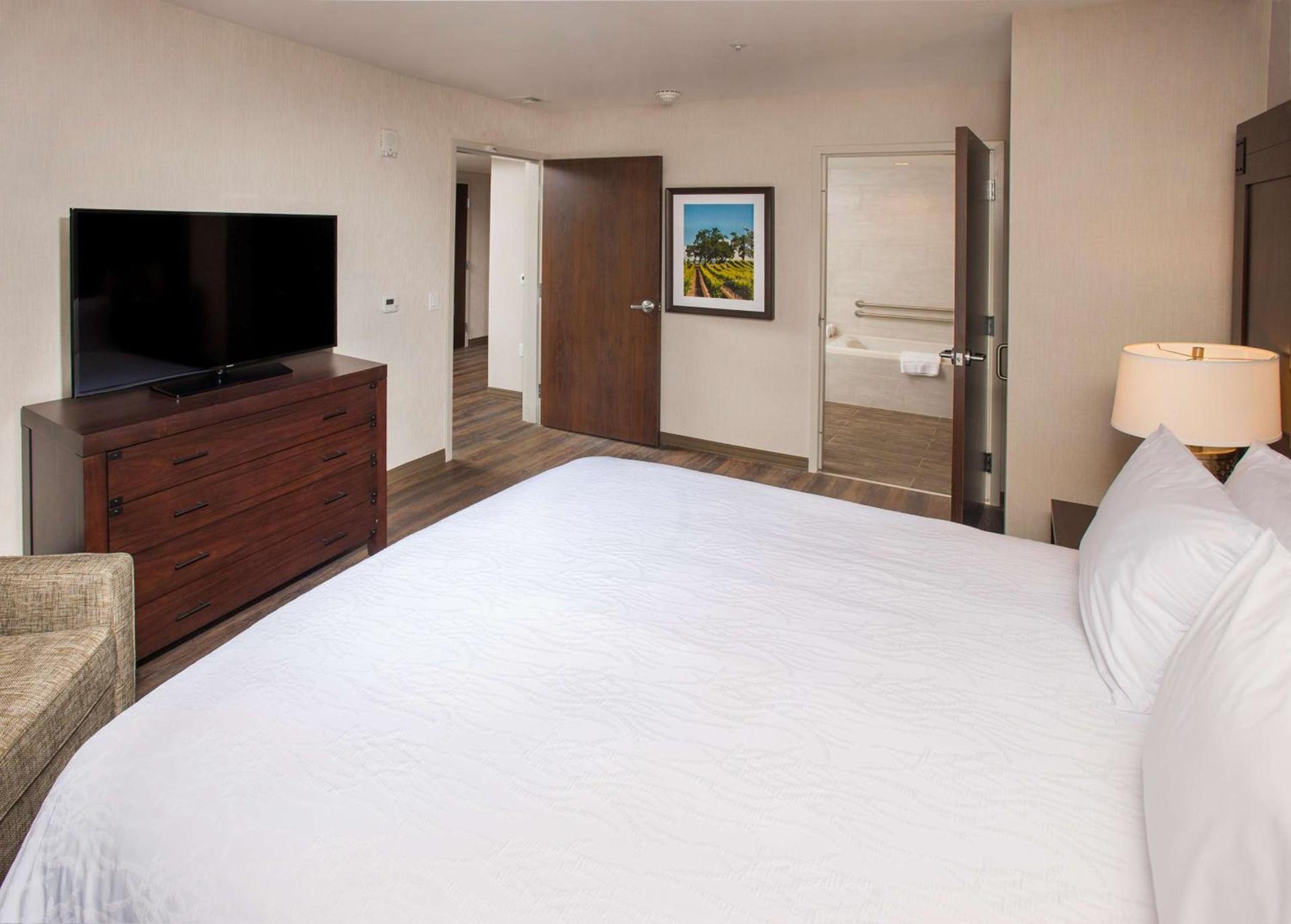 Hilton Garden Inn Burbank Los Angeles photo 20
