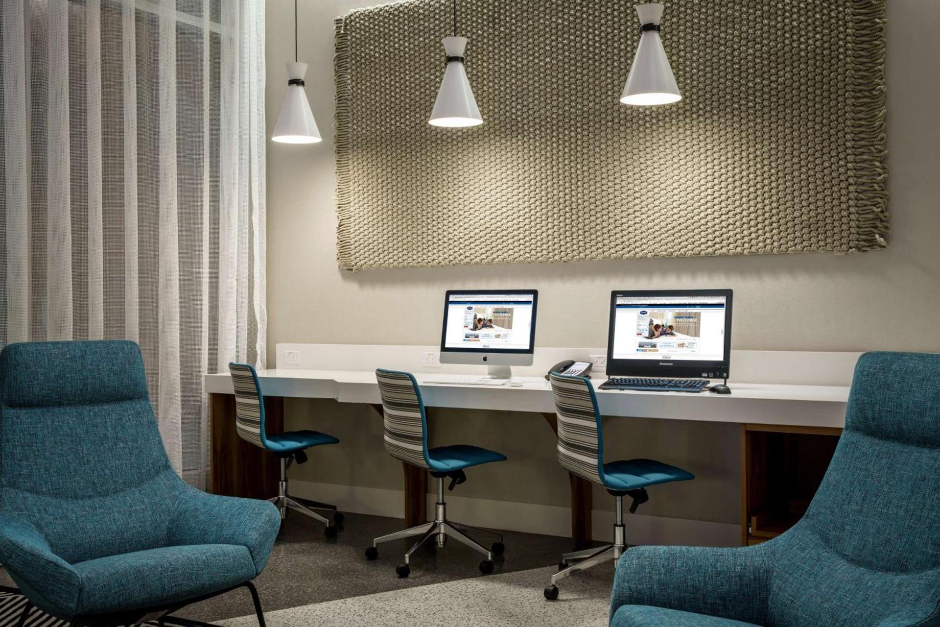 Hampton Inn & Suites Santa Monica photo 43
