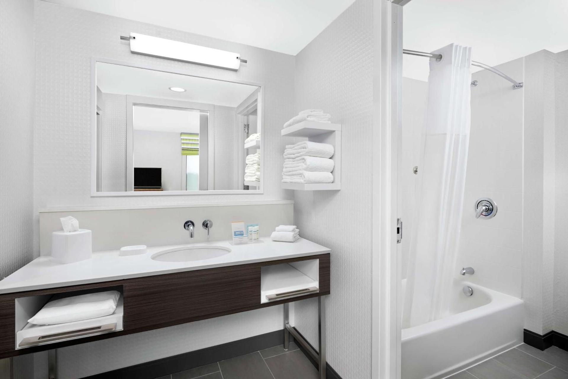 Hampton Inn Sikeston photo 19