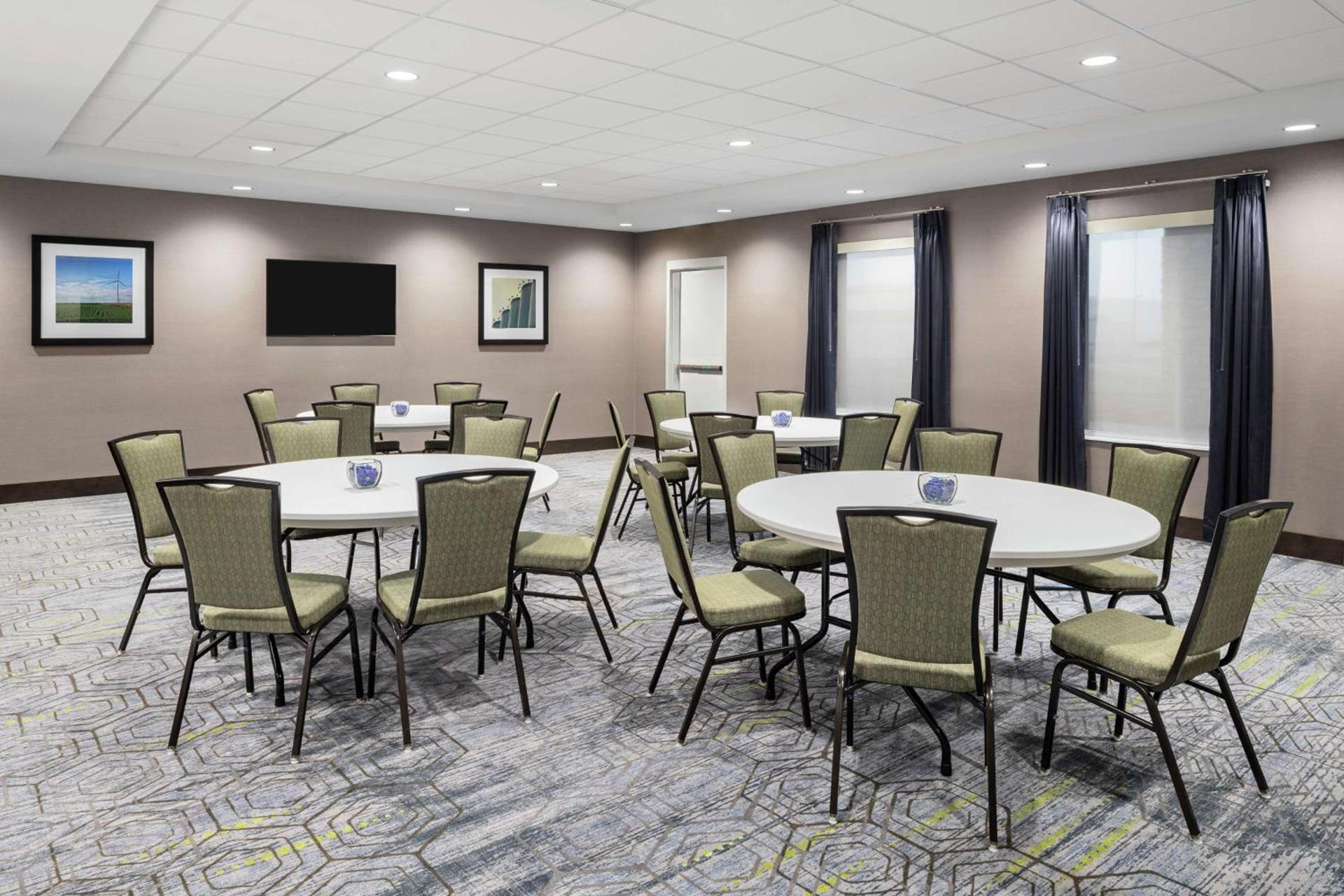 Hampton Inn Sikeston photo 26