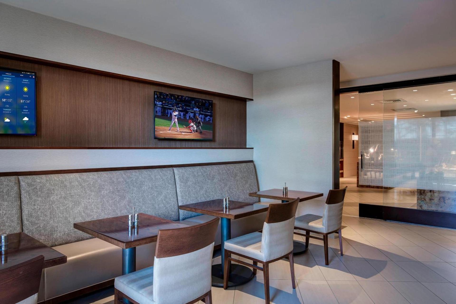 Houston Airport Marriott at George Bush Intercontinental photo 23