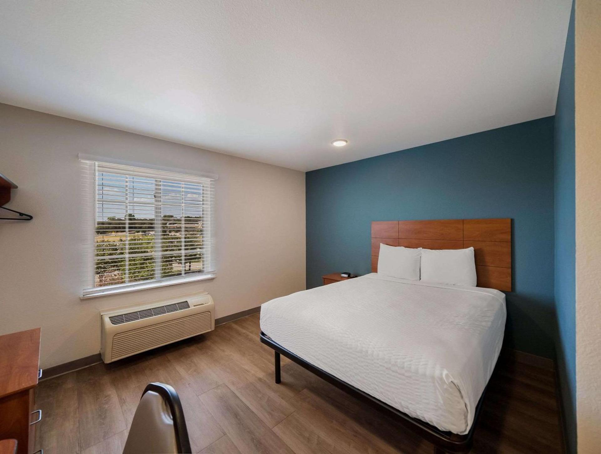 WoodSpring Suites Fort Worth Trophy Club photo 10