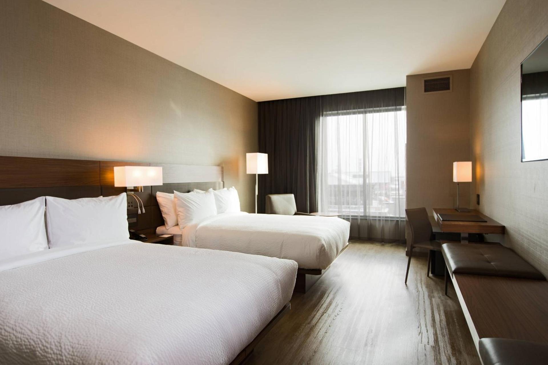 AC Hotel Cincinnati at Liberty Center photo 17