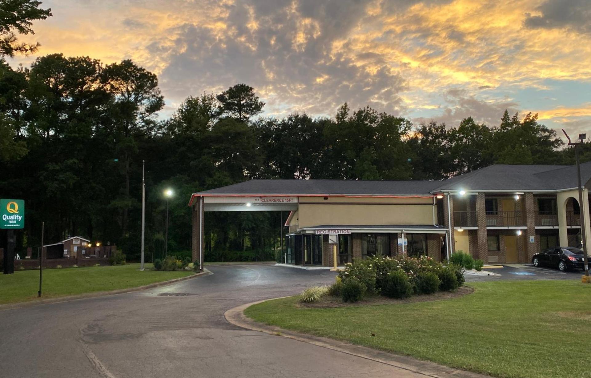 Quality Inn Kenly I-95 photo 35