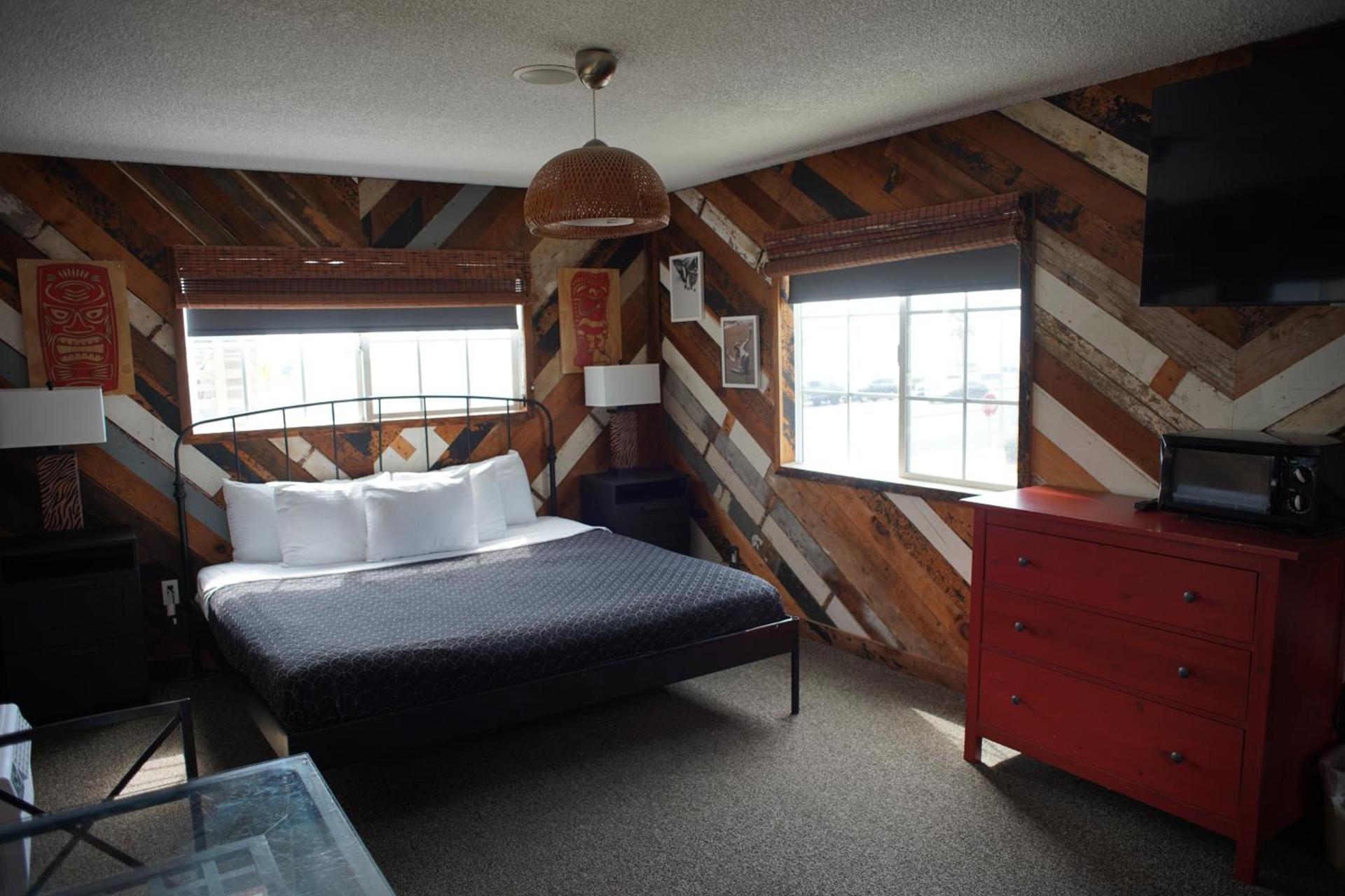 Huntington Surf Inn photo 11