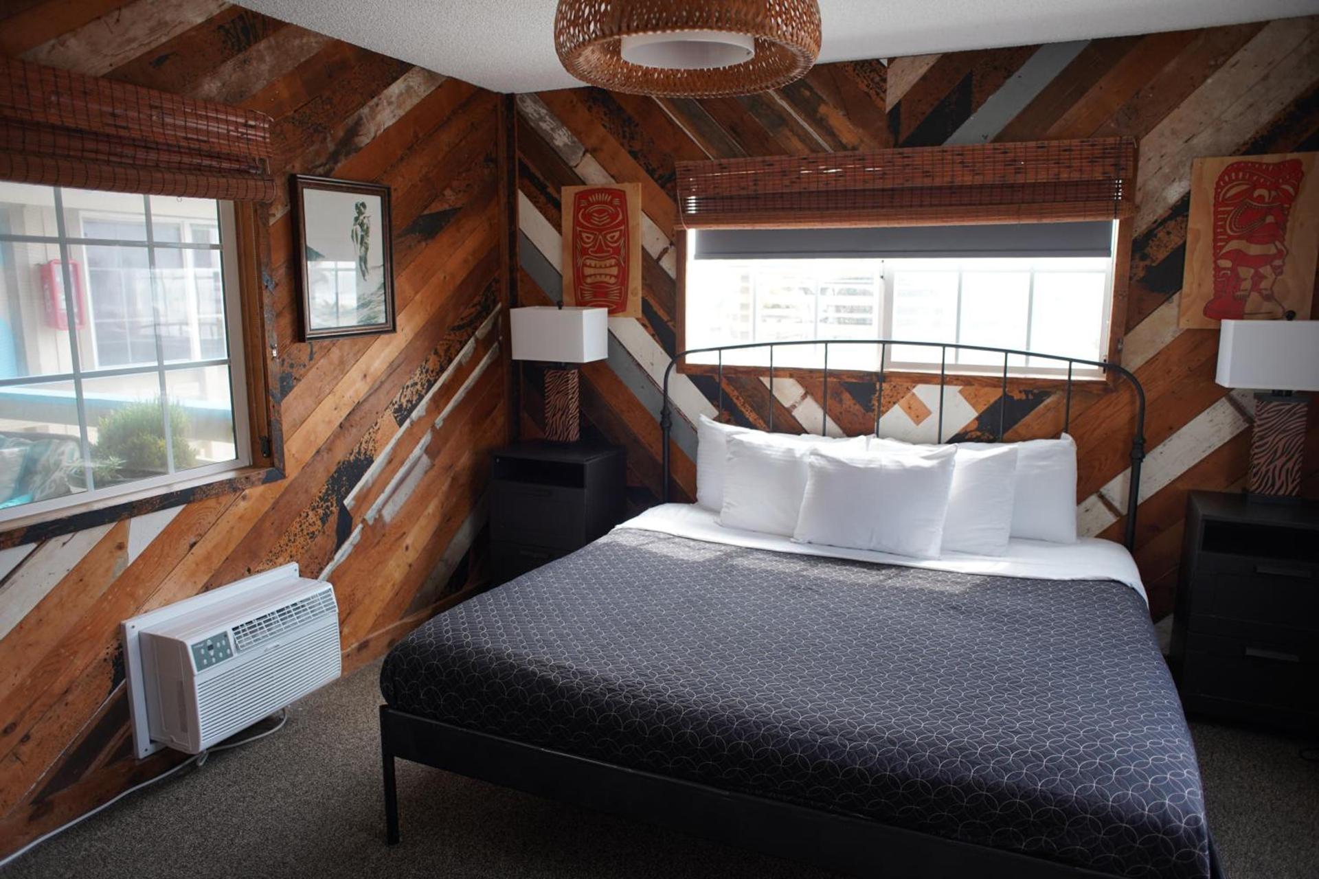 Huntington Surf Inn photo 13