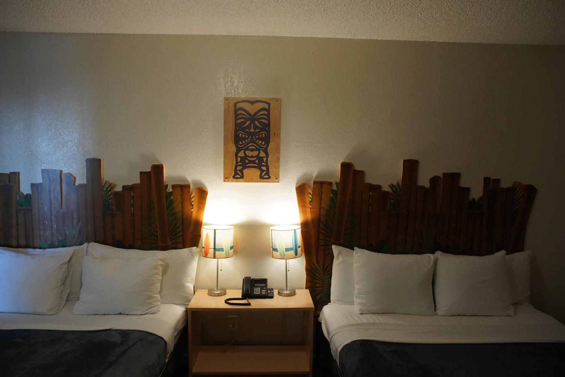 Huntington Surf Inn photo 18