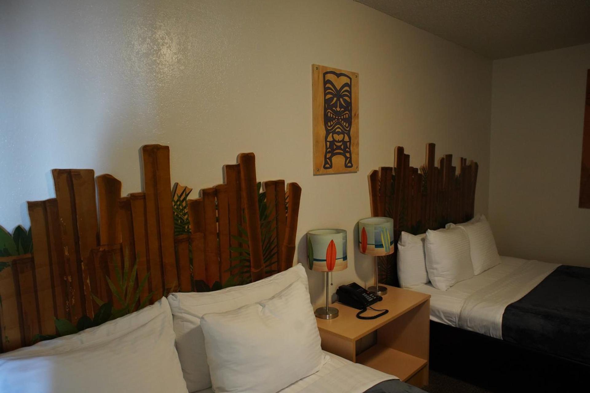 Huntington Surf Inn photo 19