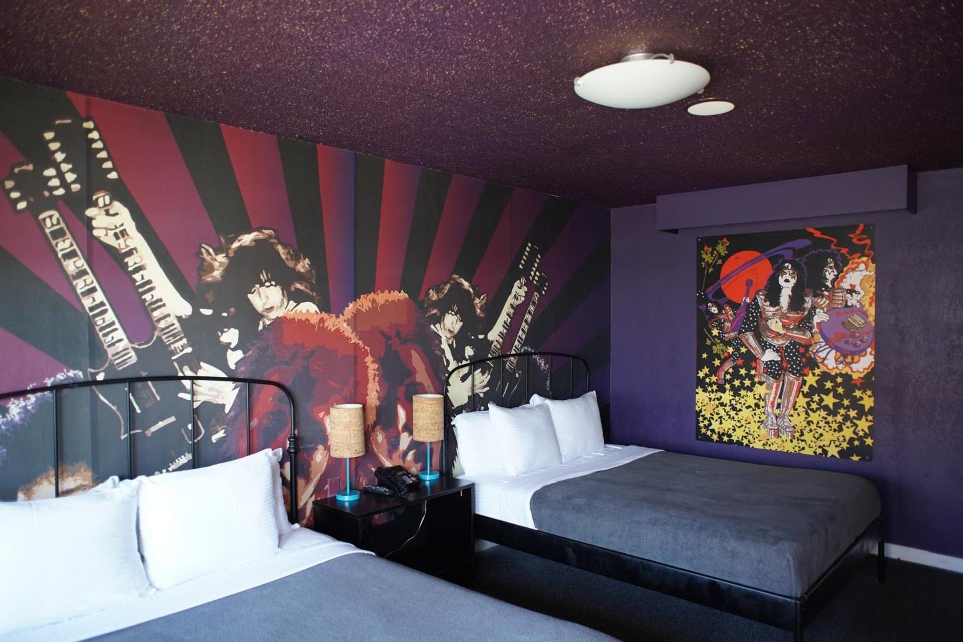 Huntington Surf Inn photo 27