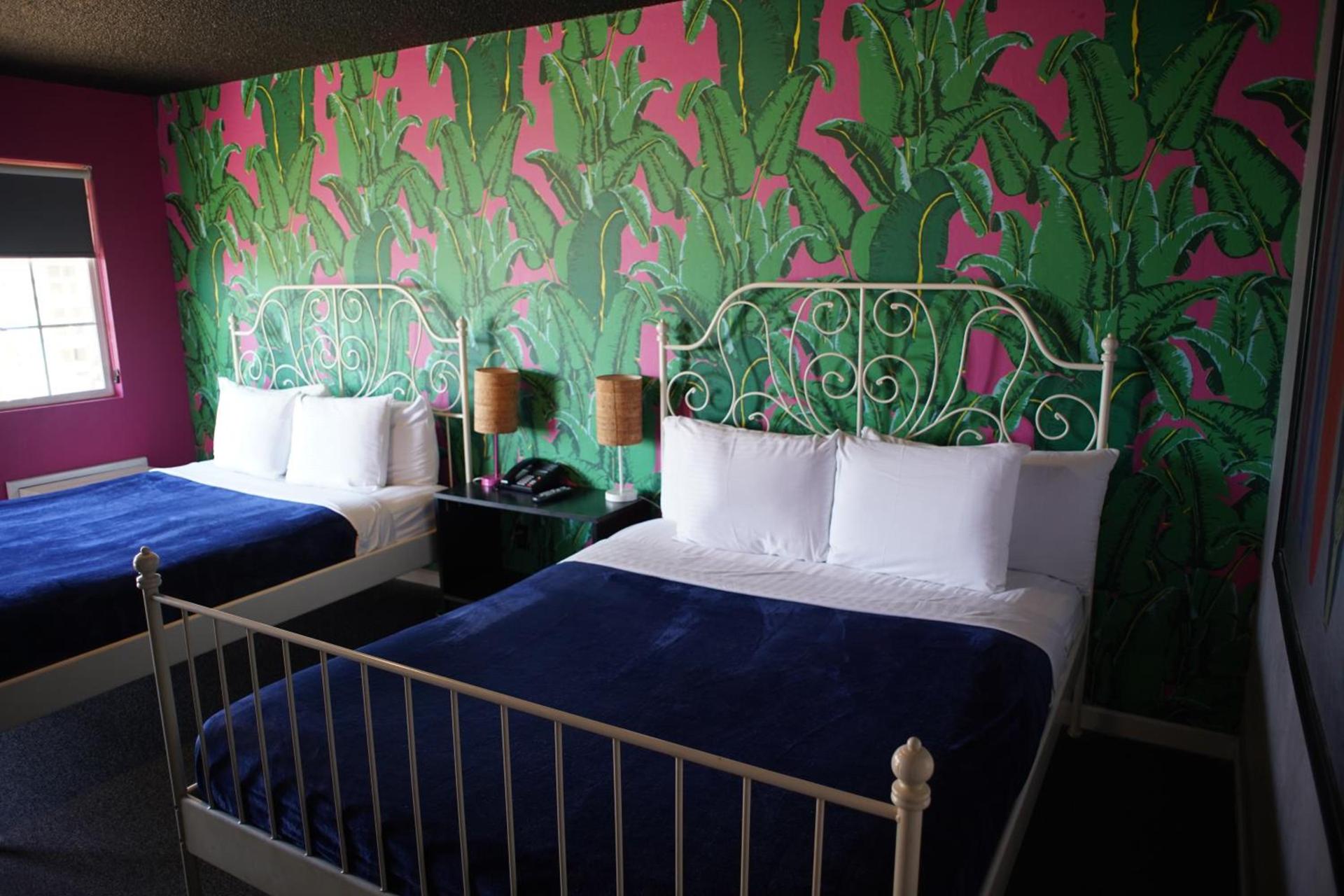 Huntington Surf Inn photo 38