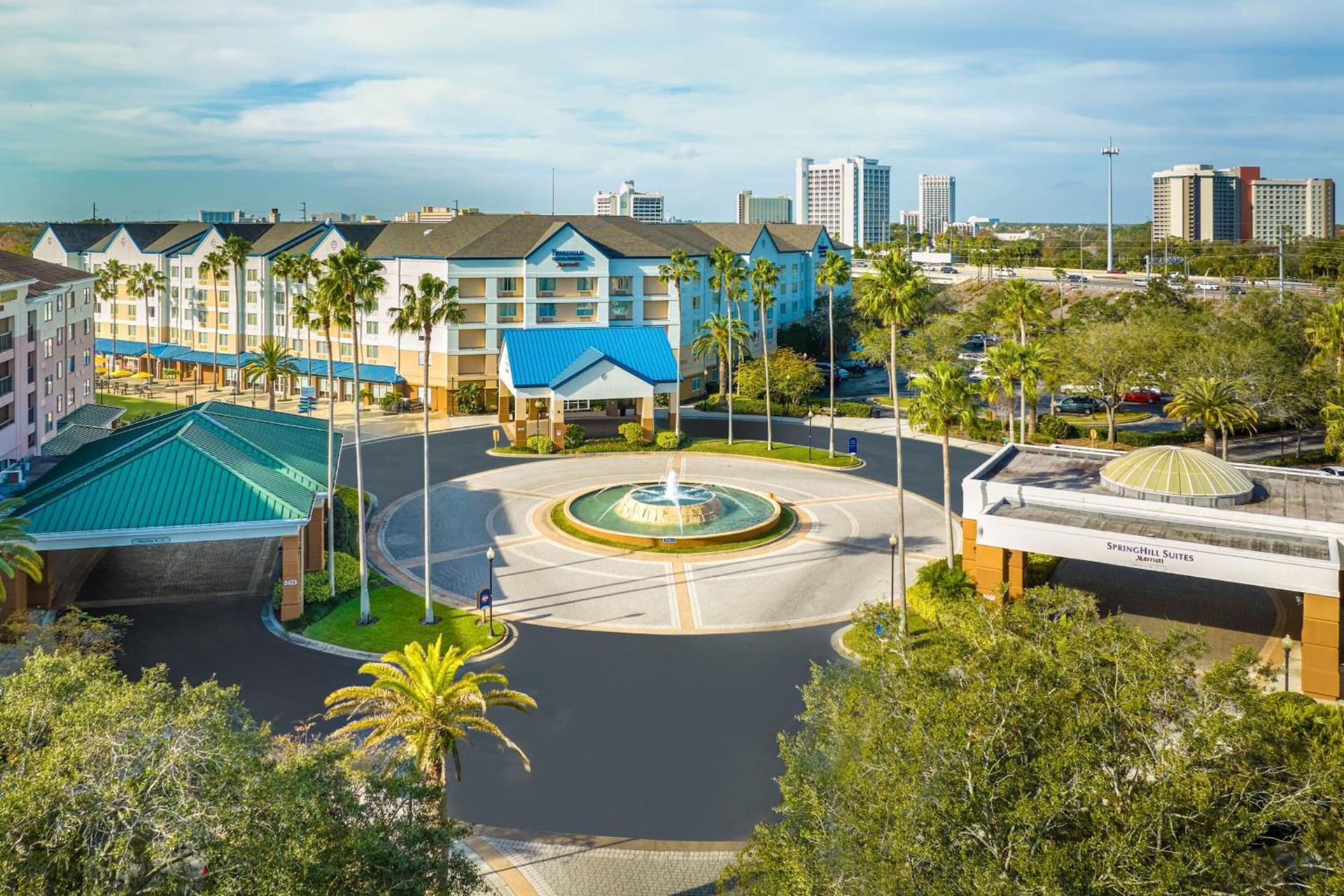 Fairfield Inn & Suites by Marriott Orlando Lake Buena Vista in the Marriott Village photo 3