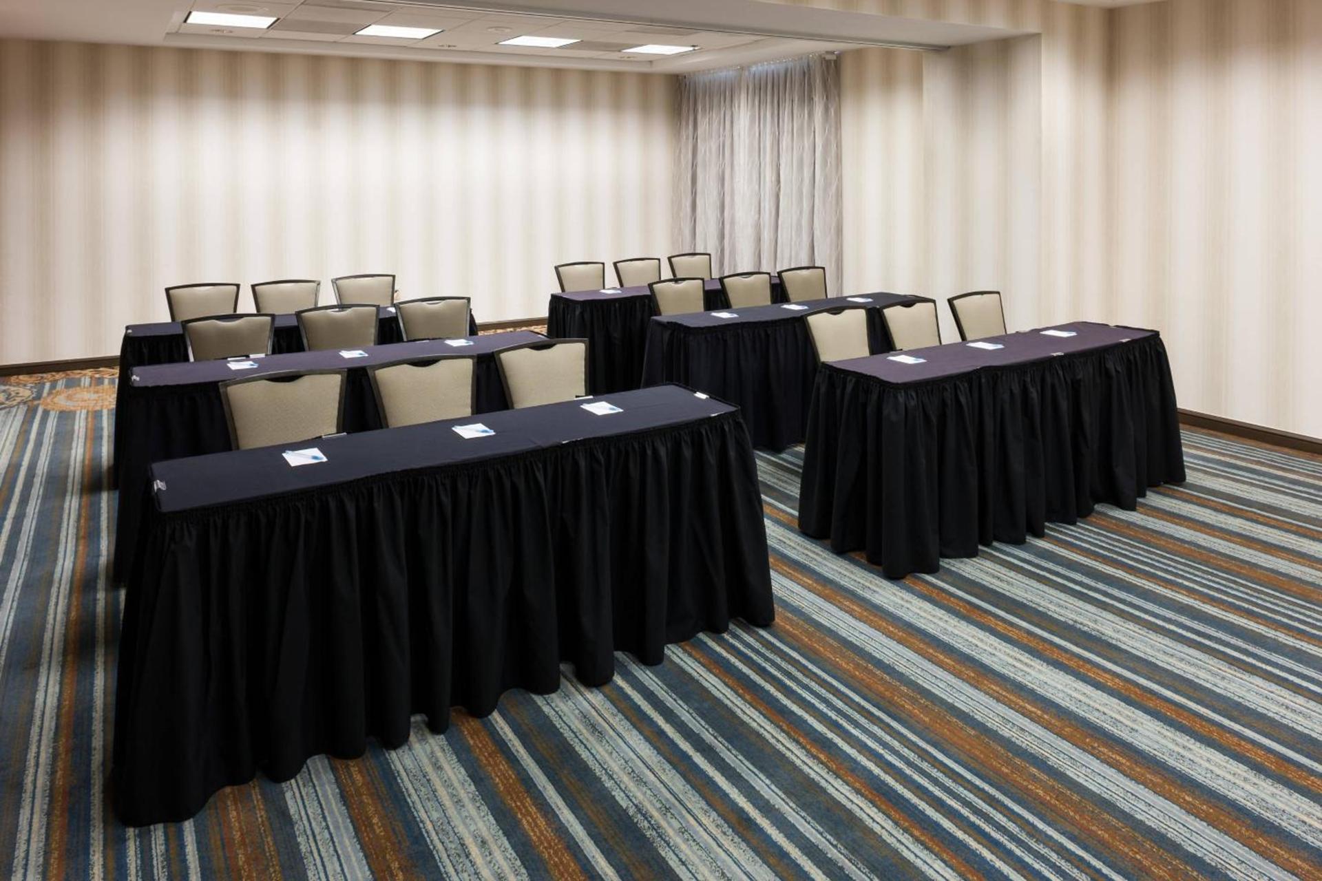 SpringHill Suites by Marriott Dallas Downtown / West End photo 26