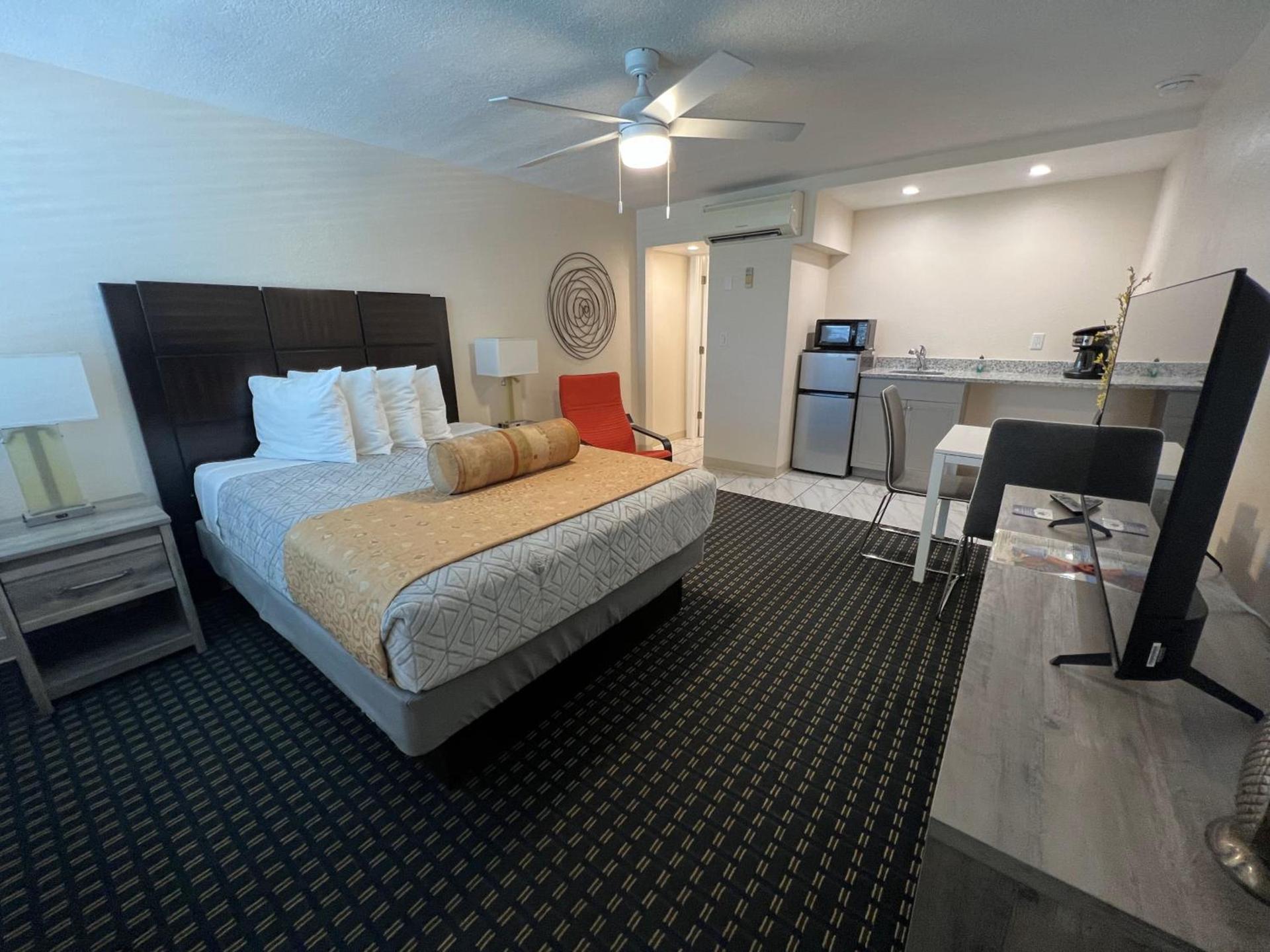 Beachside Resort Motel photo 37