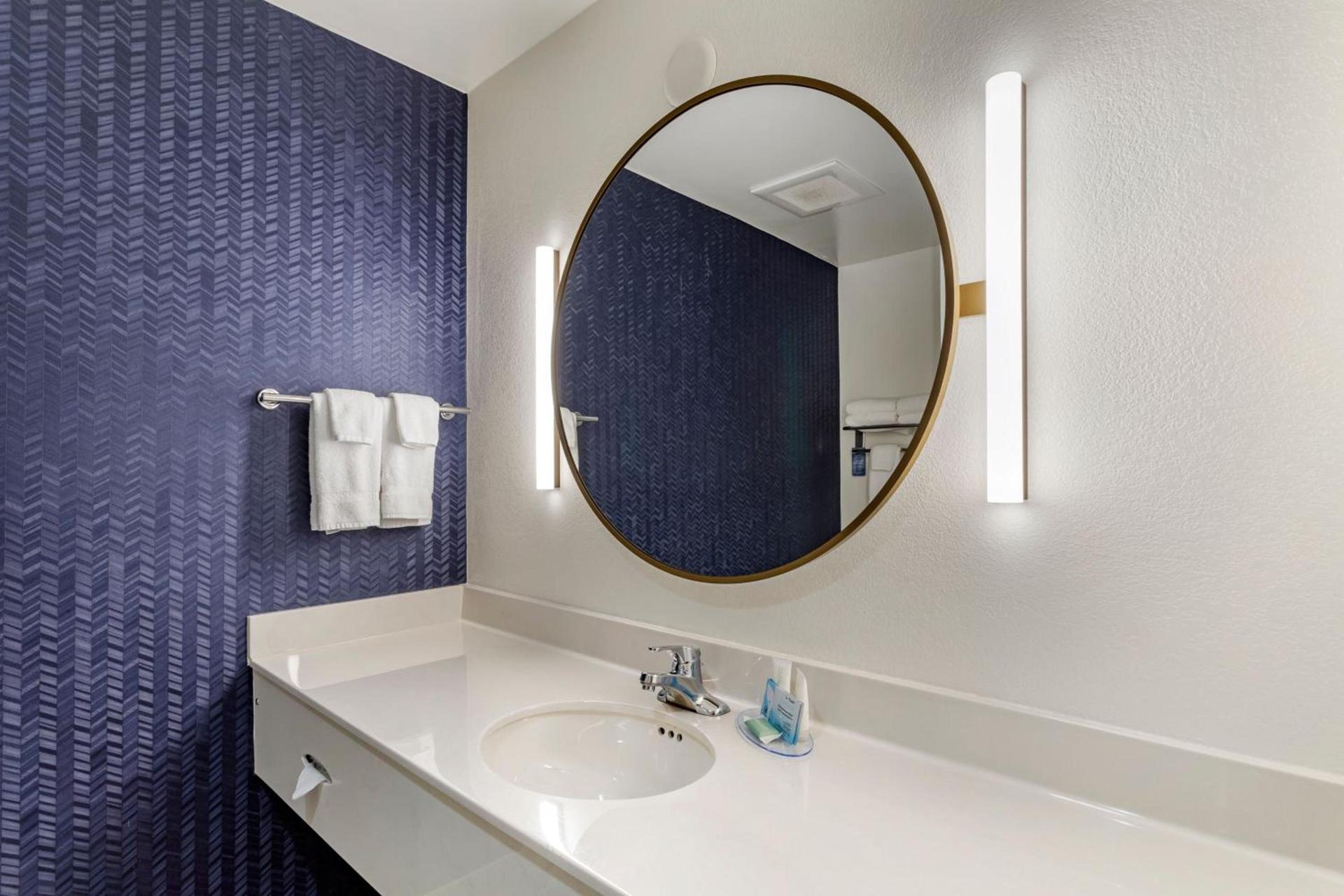 Fairfield Inn & Suites Cherokee photo 17
