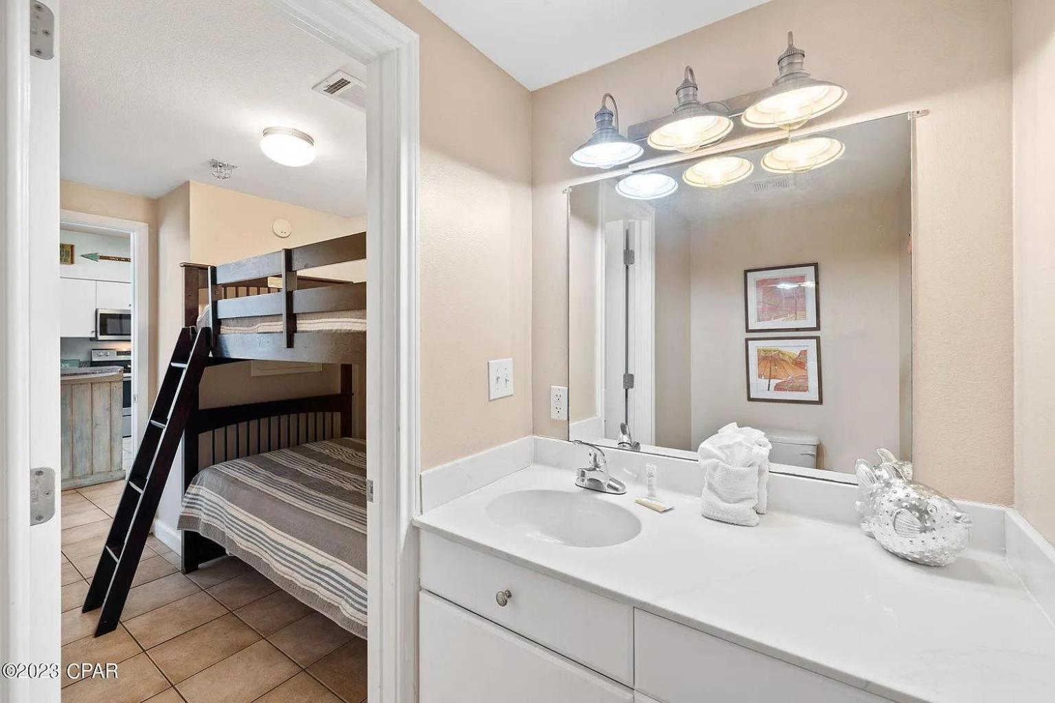 Updated Beach Condo at the Shores of Panama Condos - Unit 918 photo 14