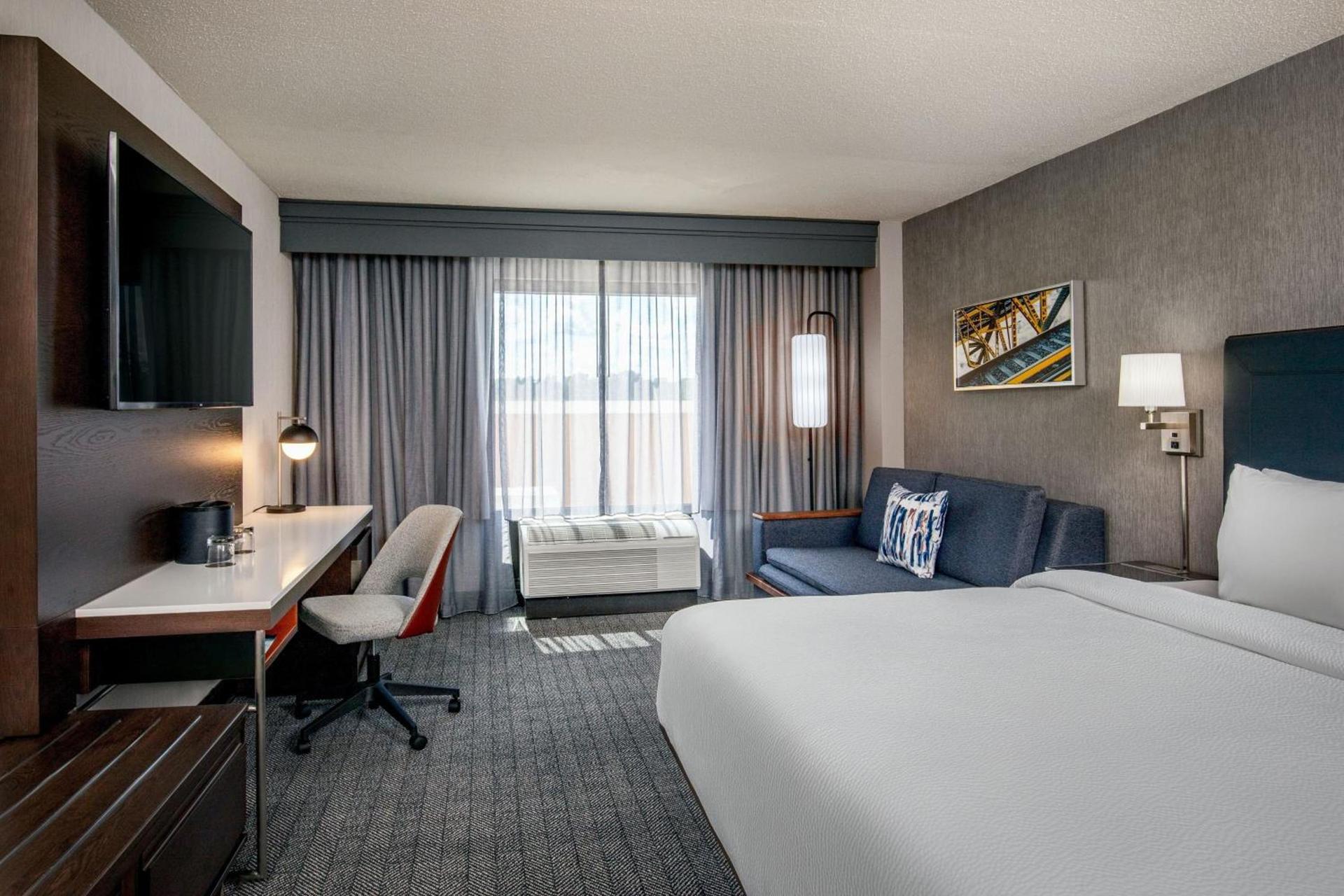 Courtyard by Marriott Boston Billerica Bedford photo 8