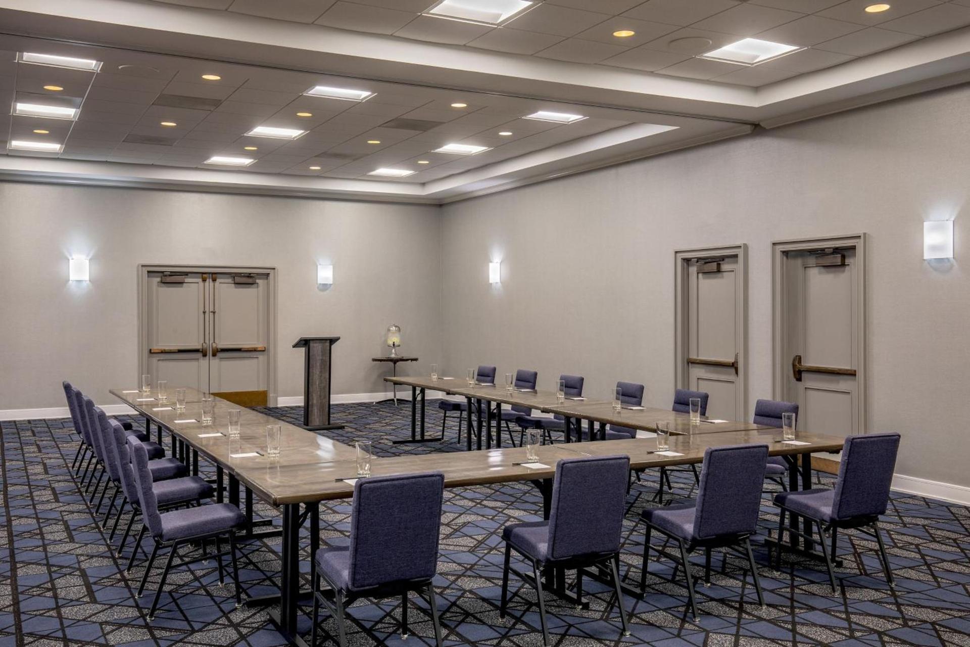 Courtyard by Marriott Boston Billerica Bedford photo 27