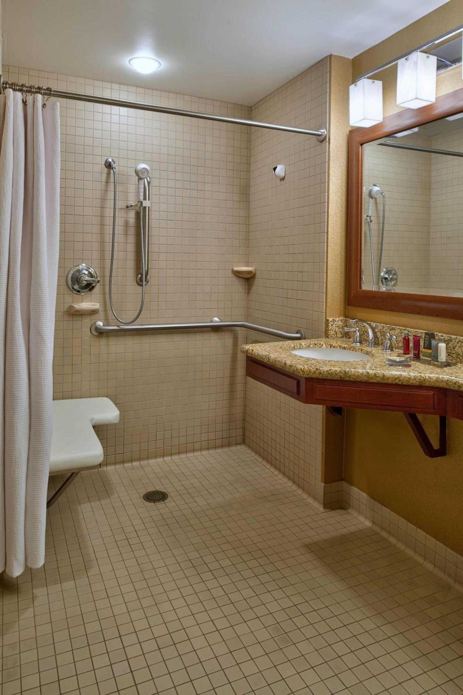 Chicago Marriott Midway photo 8
