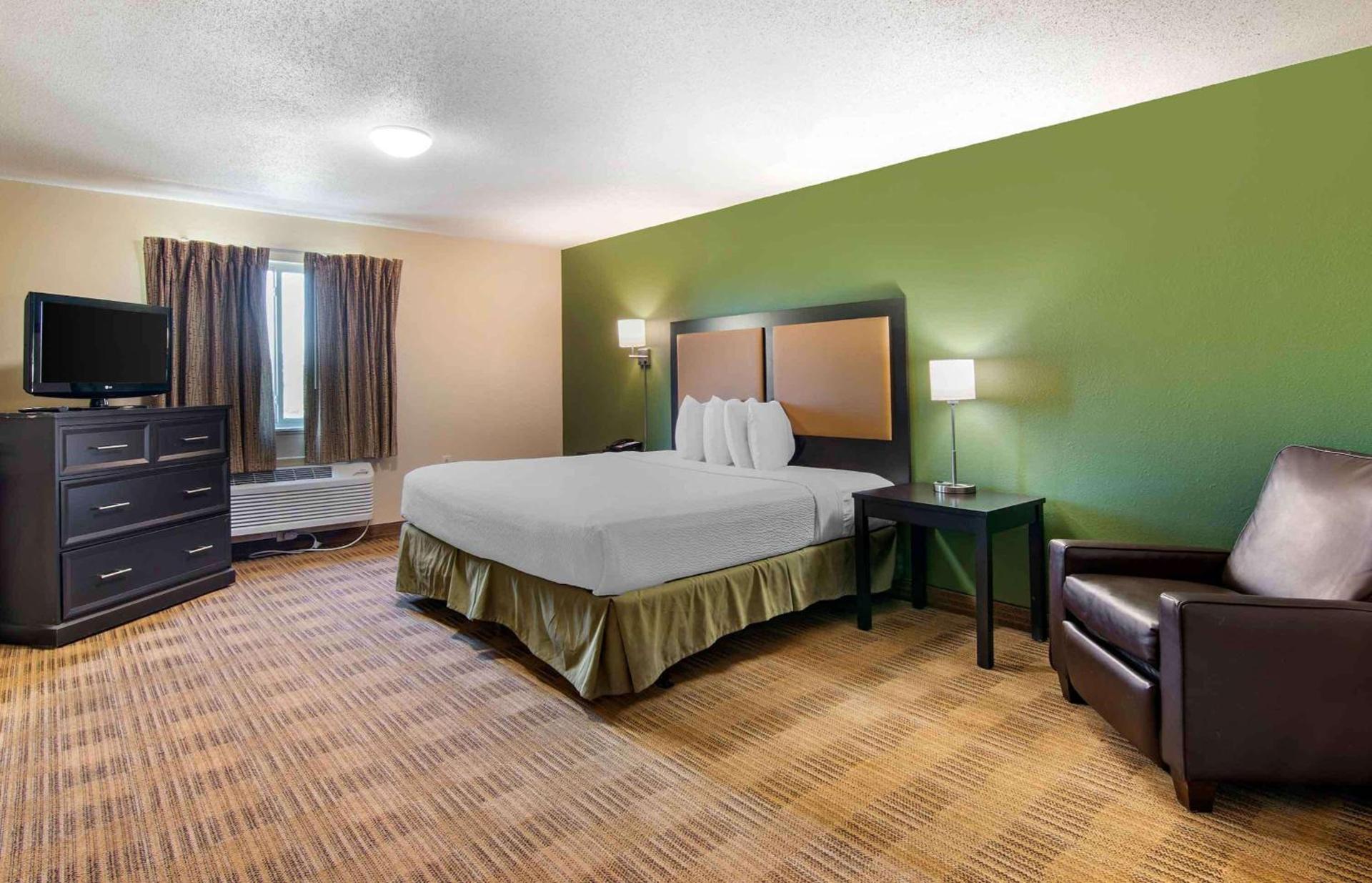 Extended Stay America Select Suites - St Louis - Earth City photo 21