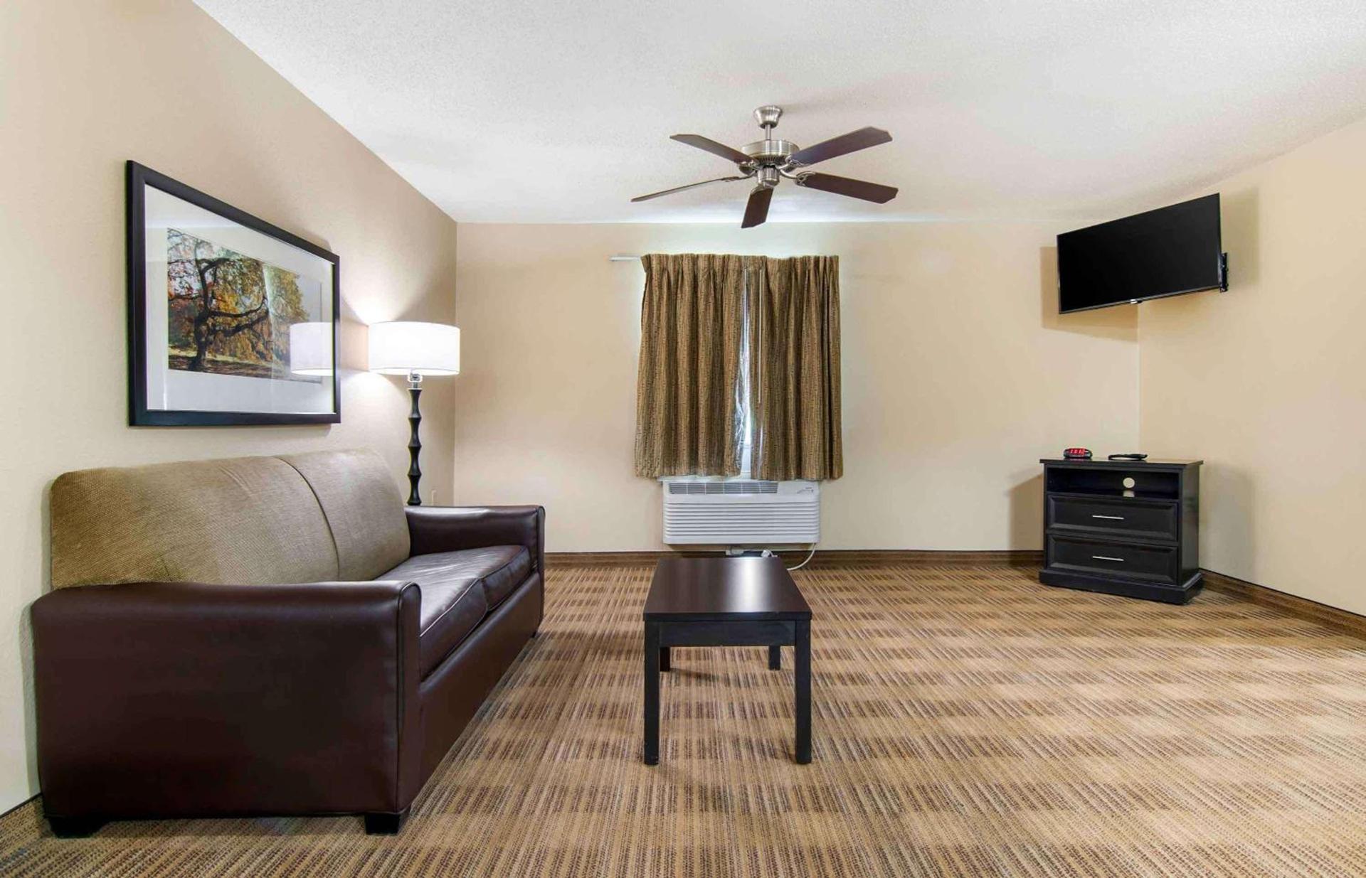 Extended Stay America Select Suites - St Louis - Earth City photo 22