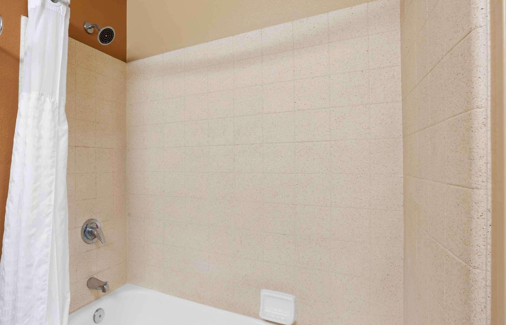 Extended Stay America Suites - San Diego - Sorrento Mesa photo 30