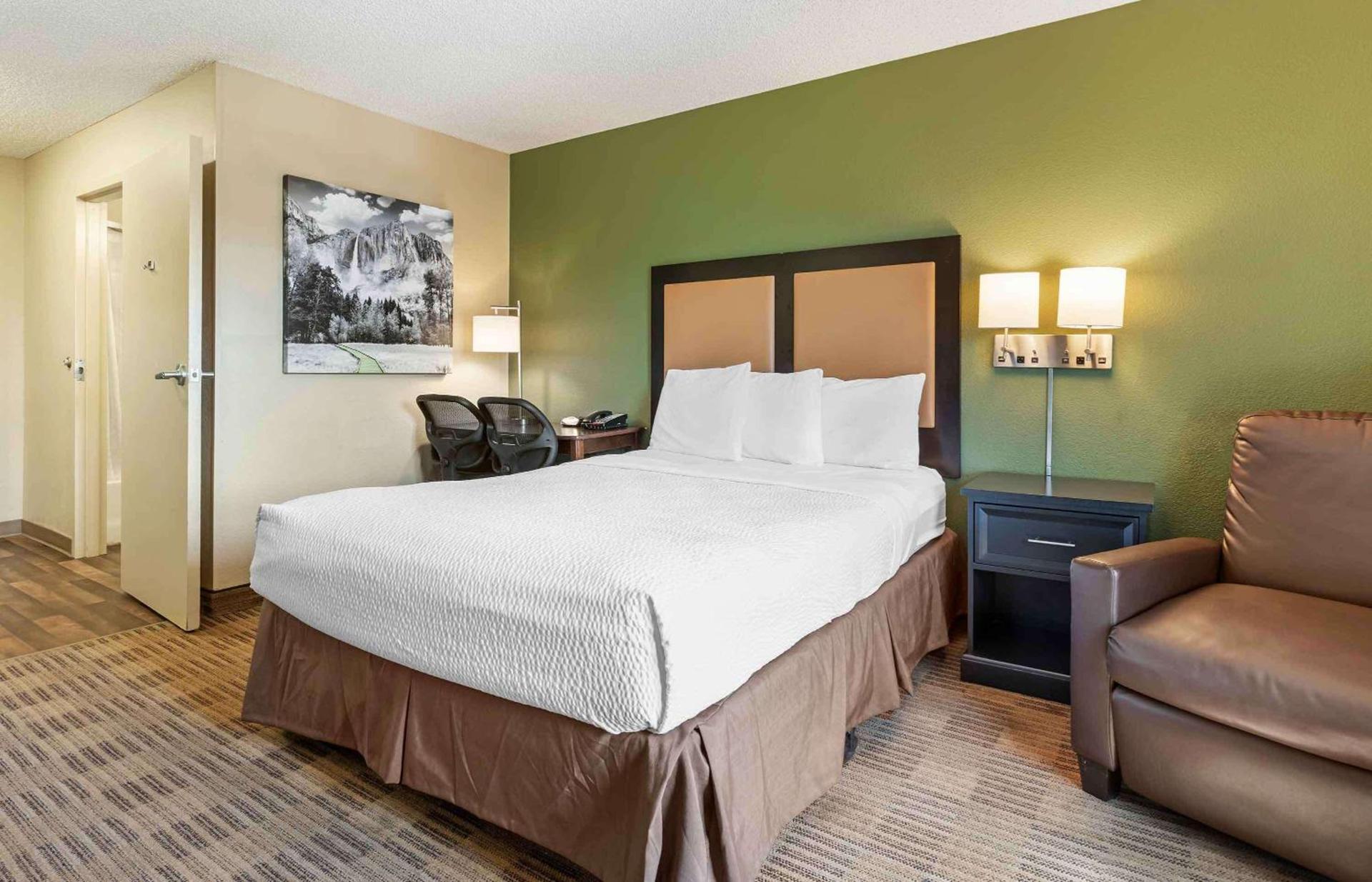 Extended Stay America Suites - Richmond - Hilltop Mall photo 9