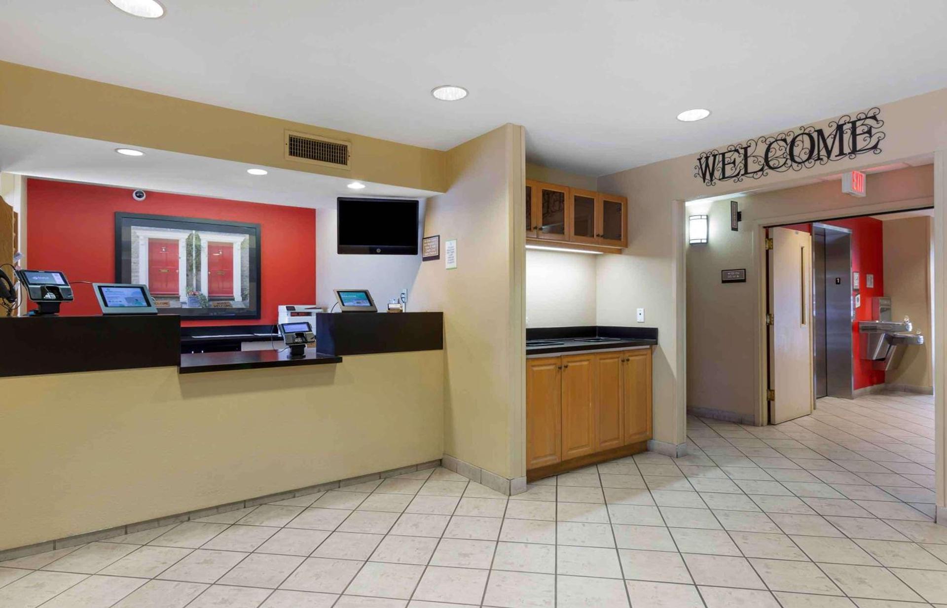 Extended Stay America Suites - Phoenix - Scottsdale photo 3