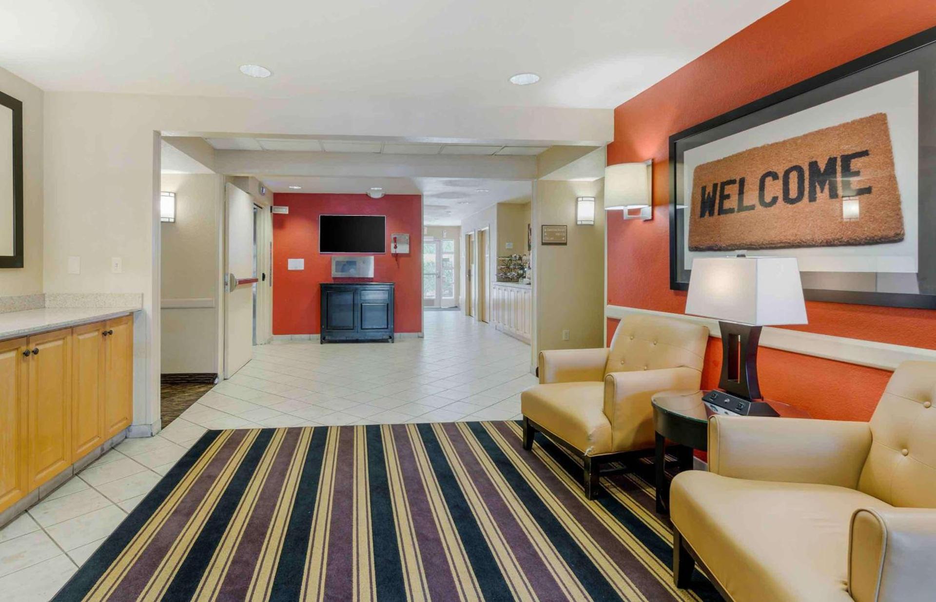 Extended Stay America Suites - Pleasanton - Chabot Dr photo 5