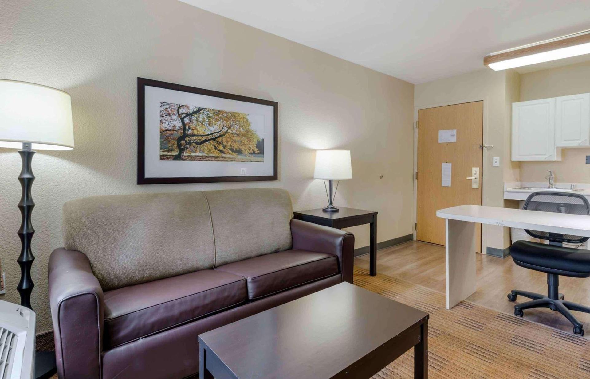 Extended Stay America Suites - Pleasanton - Chabot Dr photo 29