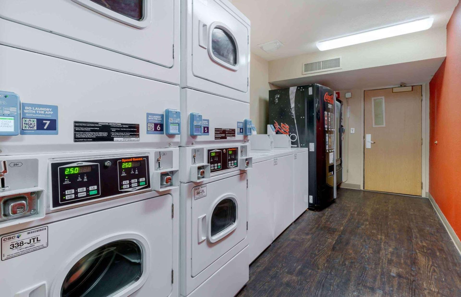Extended Stay America Suites - Pleasanton - Chabot Dr photo 36
