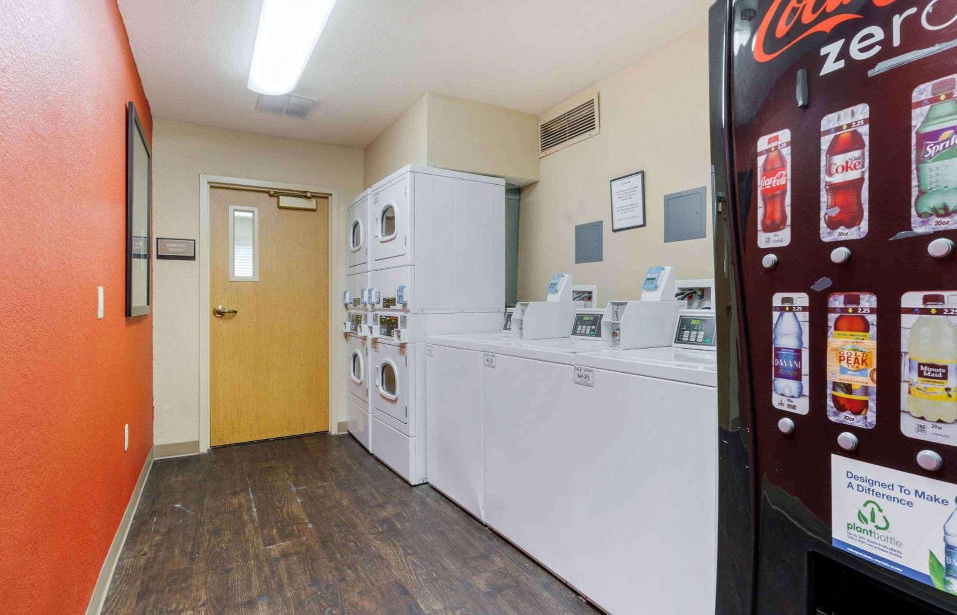 Extended Stay America Suites - Pleasanton - Chabot Dr photo 35