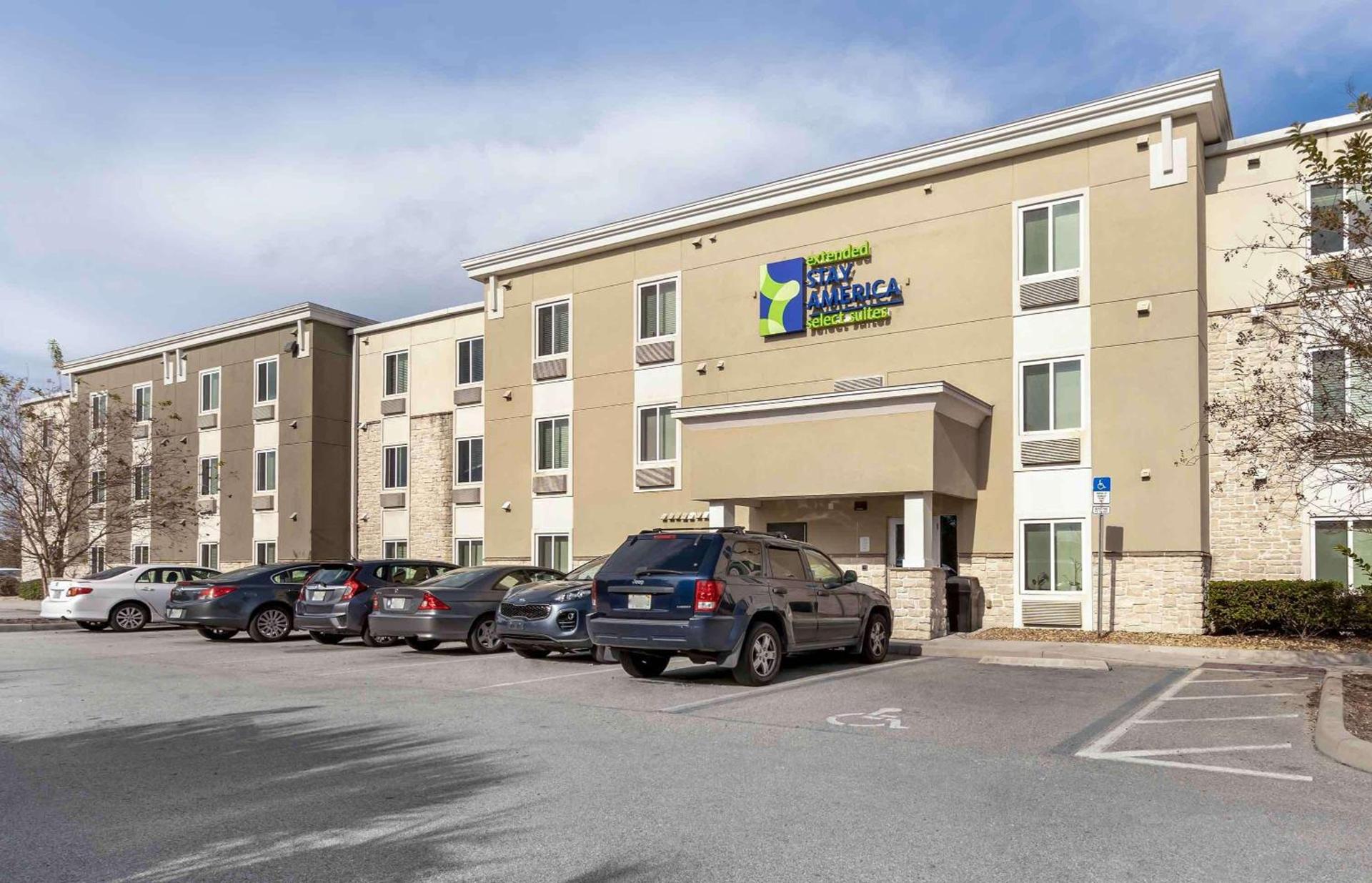 Extended Stay America Select Suites - Orlando - Airport photo 1