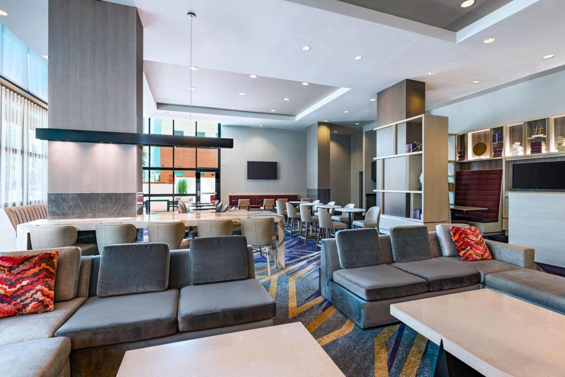 Residence Inn by Marriott Tempe Downtown/University photo 7