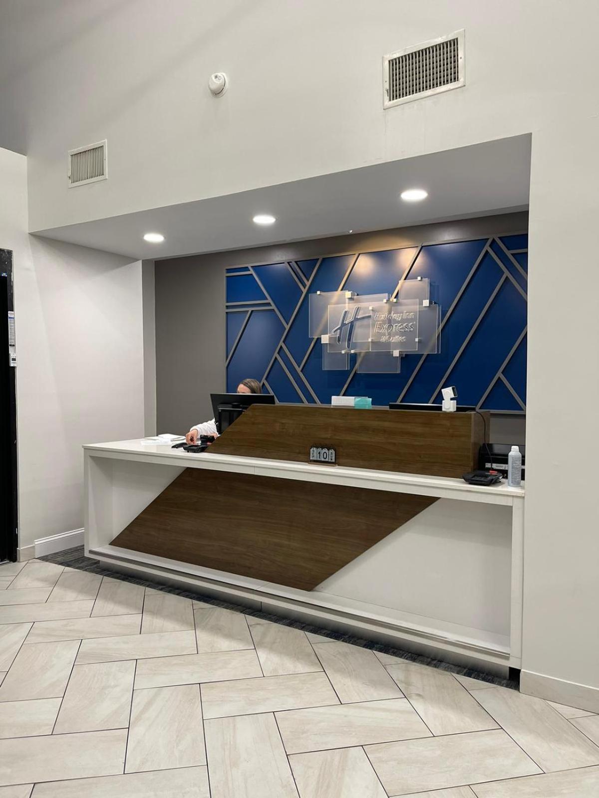 Holiday Inn Express & Suites Hiawassee by IHG photo 5