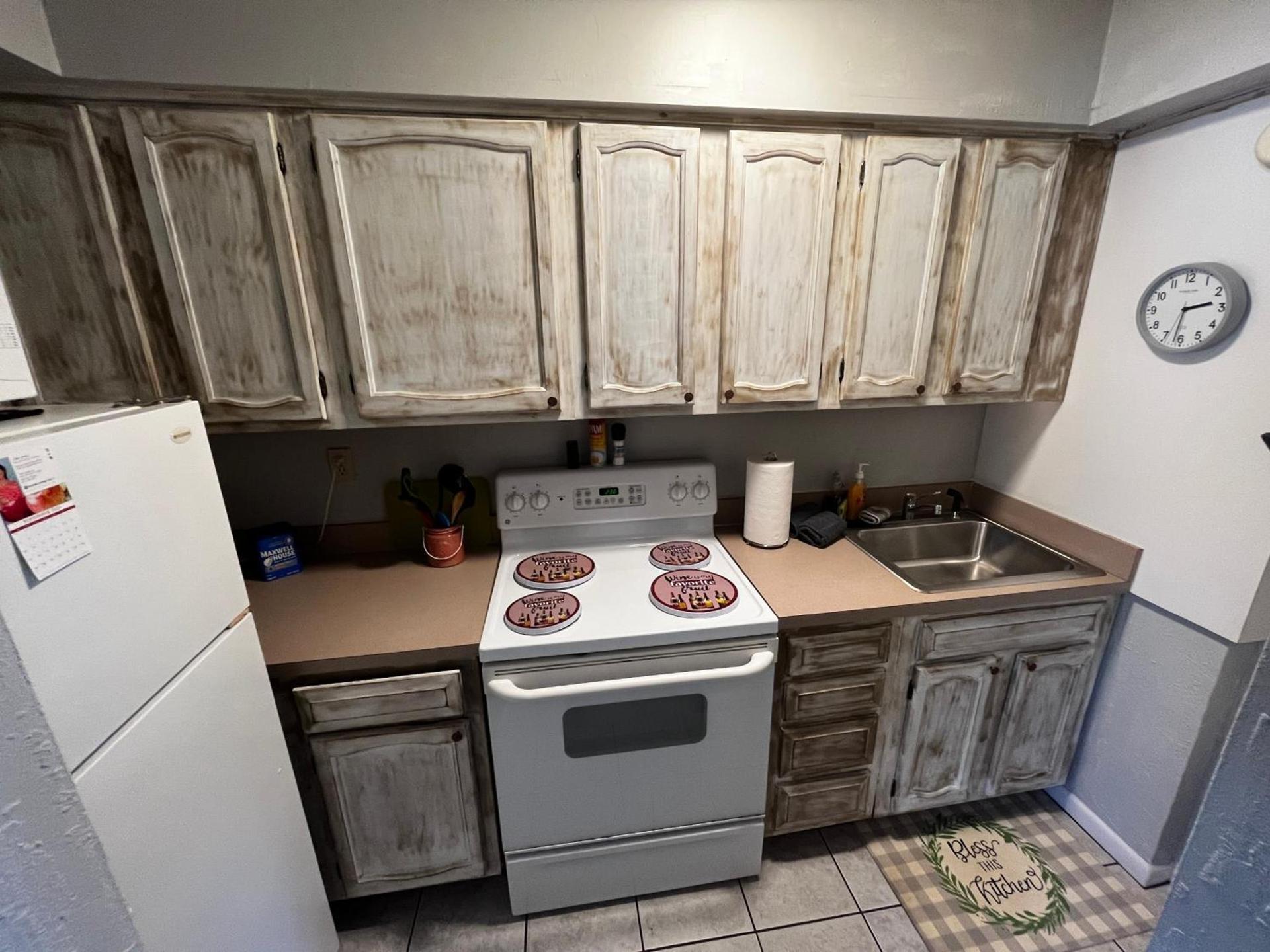 Surfside Suites photo 12