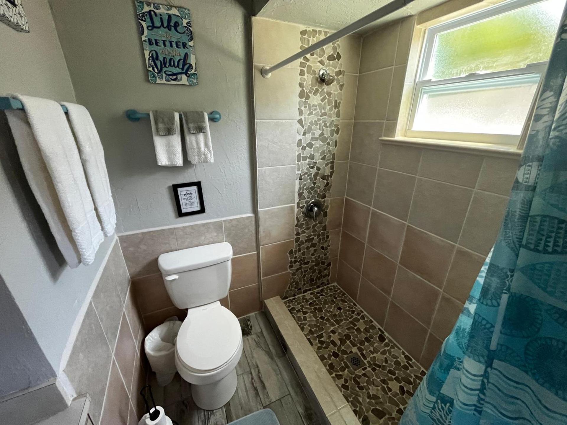 Surfside Suites photo 31