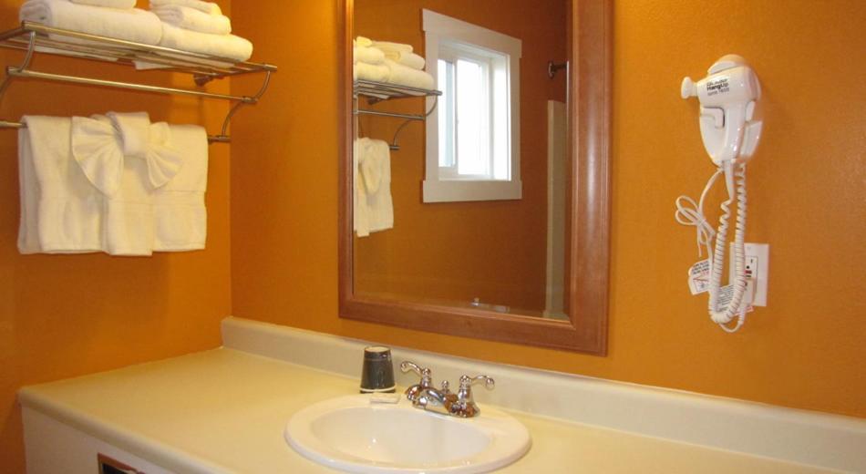 Coast Inn and Spa photo 9