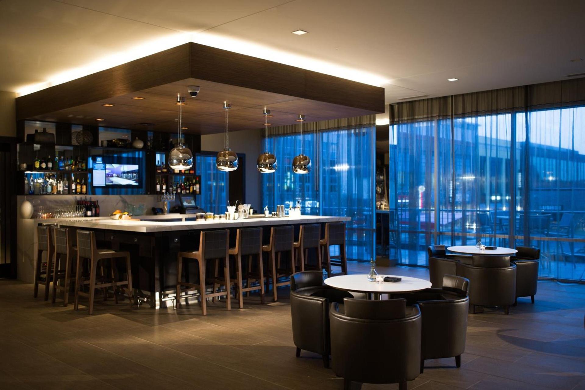 AC Hotel Cincinnati at Liberty Center photo 31