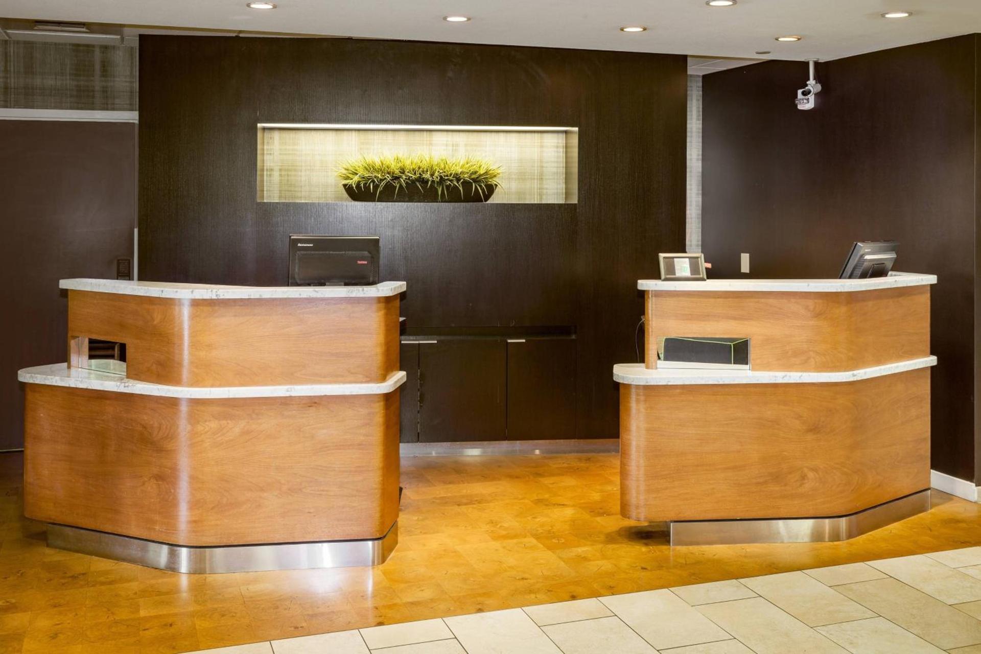 Courtyard by Marriott Stockton photo 2