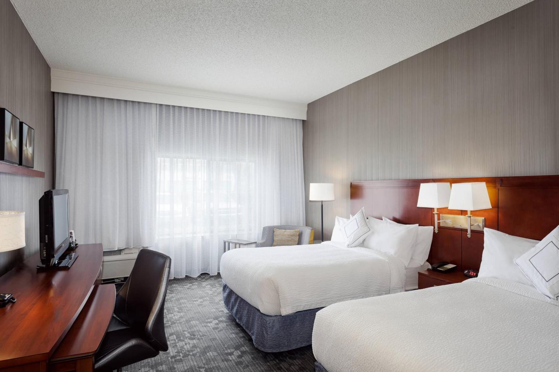 Courtyard by Marriott Stockton photo 5