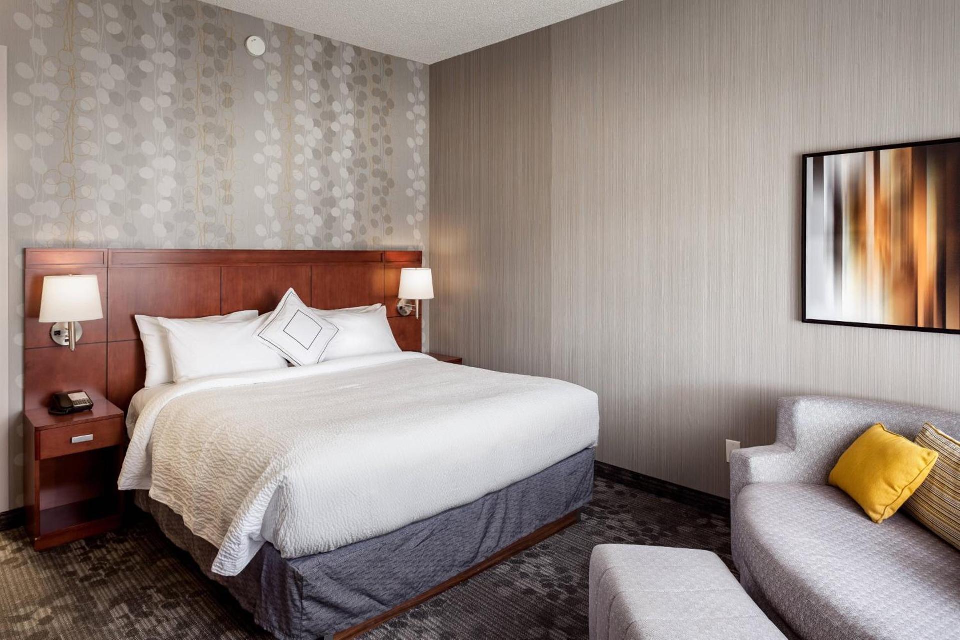 Courtyard by Marriott Stockton photo 7