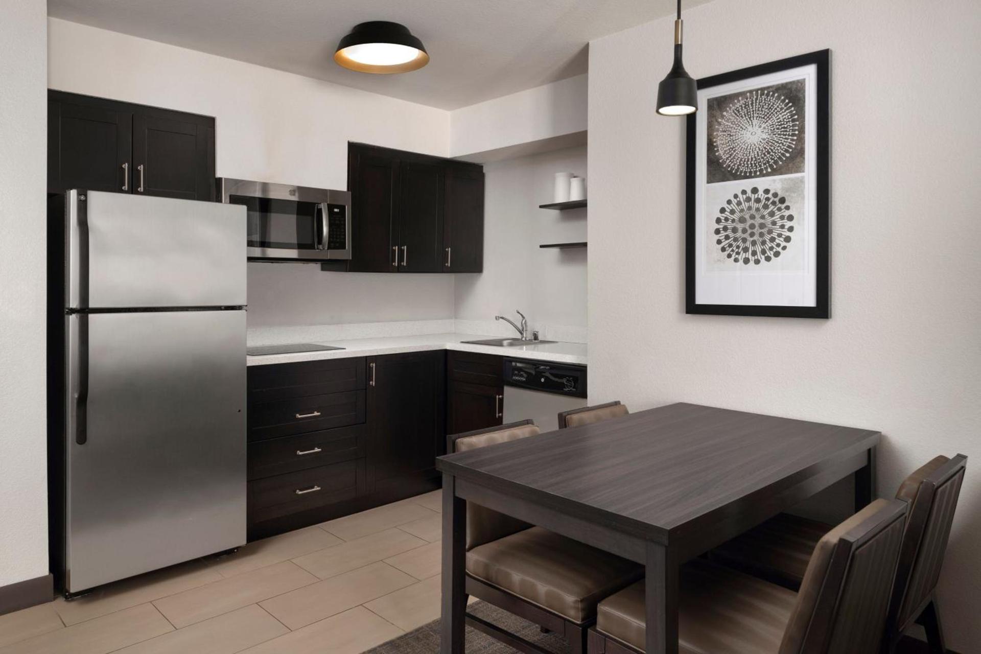 Residence Inn by Marriott Stockton photo 8
