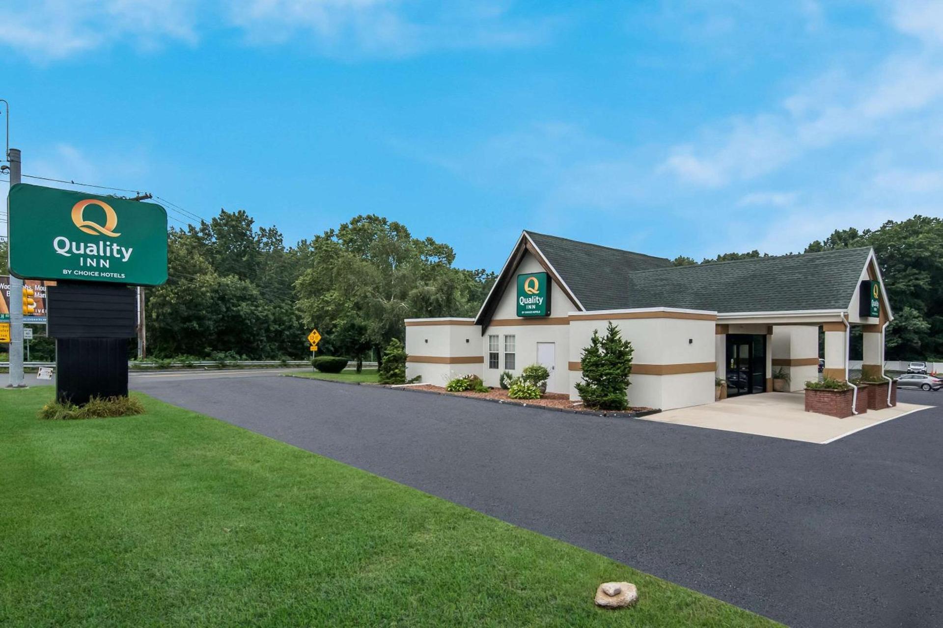 Quality Inn Westfield - Springfield photo 2