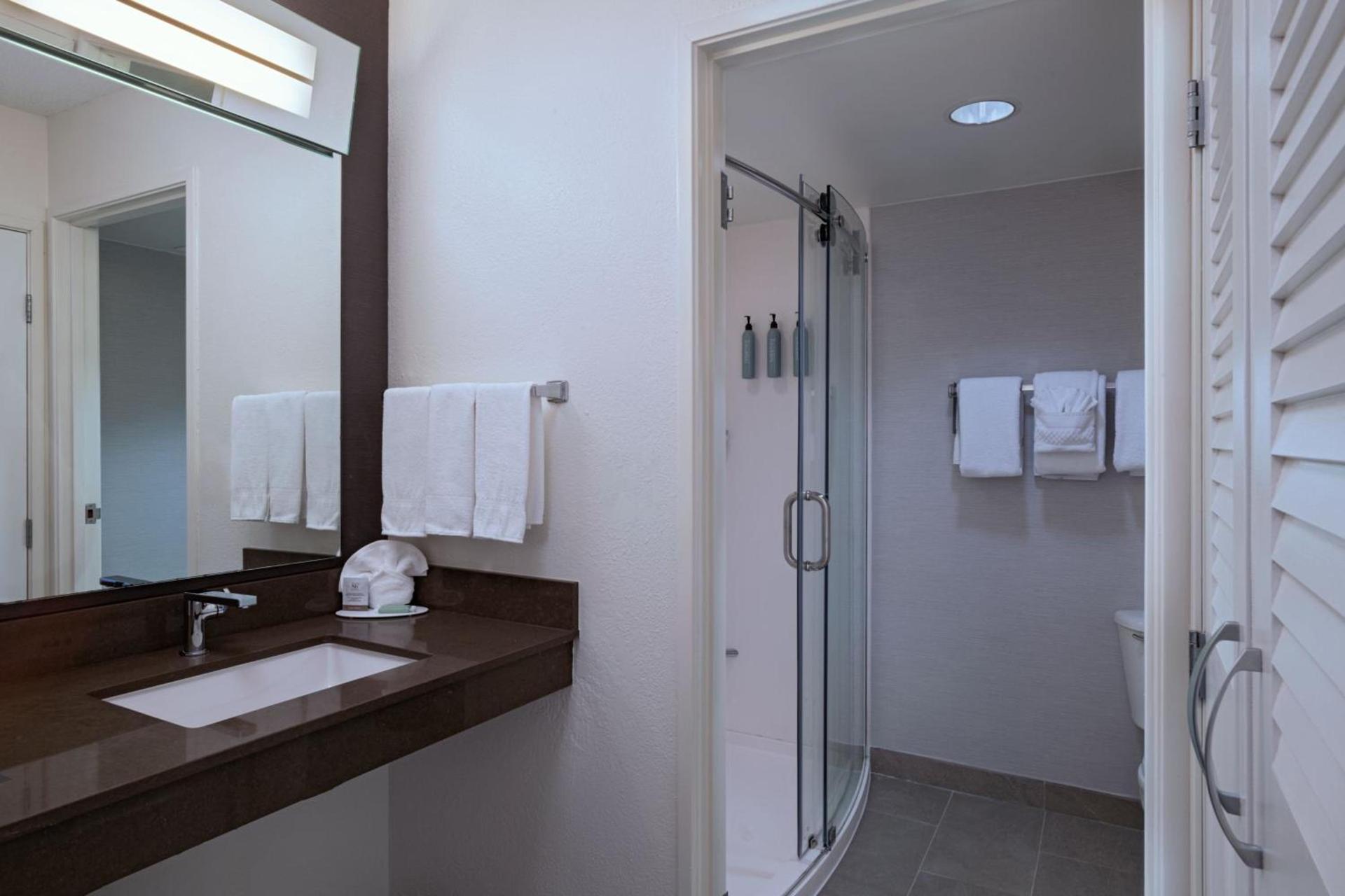 Courtyard by Marriott Austin The Domain Area photo 12