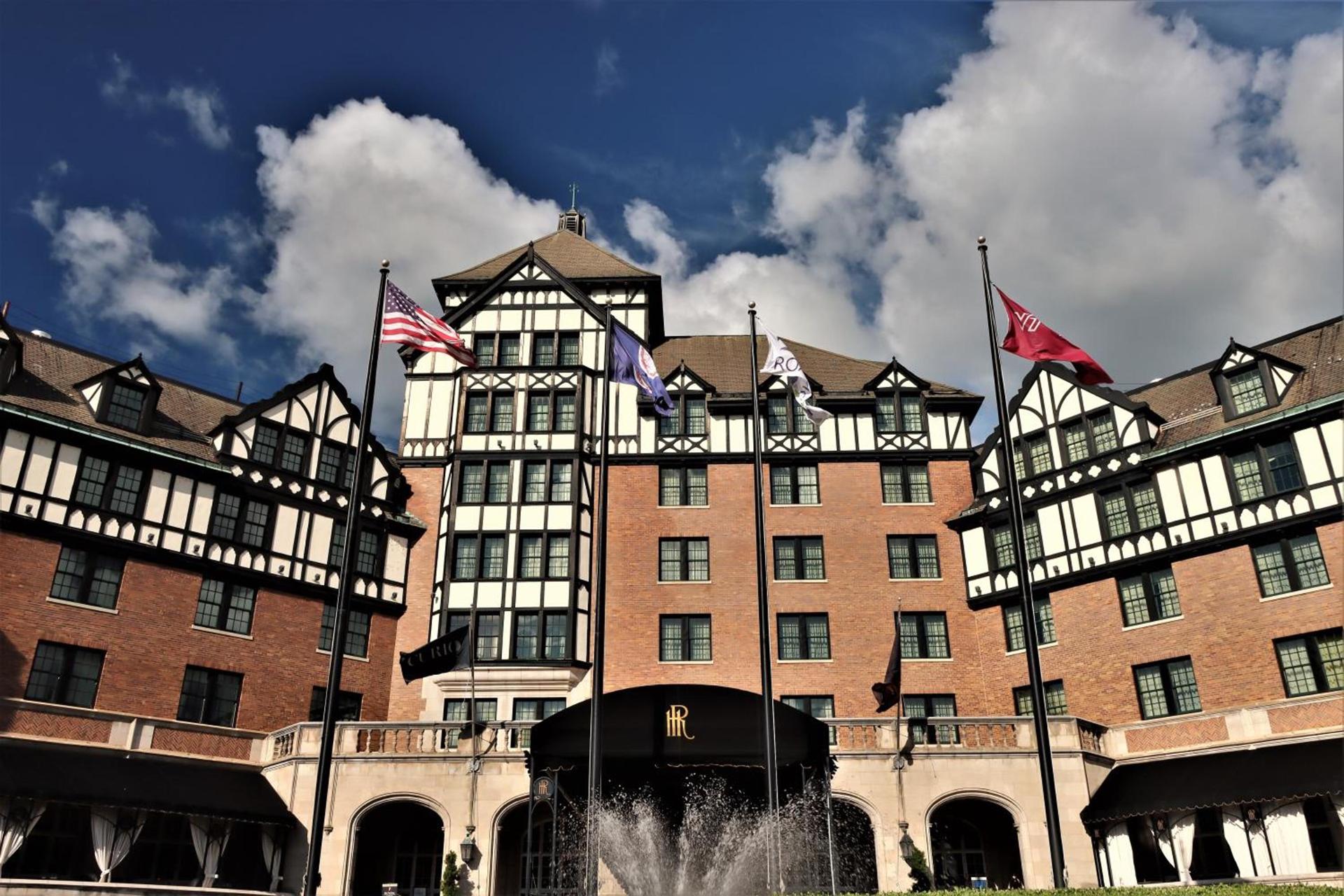 Hotel Roanoke & Conference Center, Curio Collection by Hilton photo 75