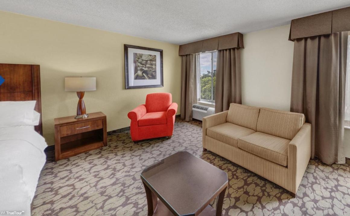 Hilton Garden Inn Tampa East Brandon photo 33