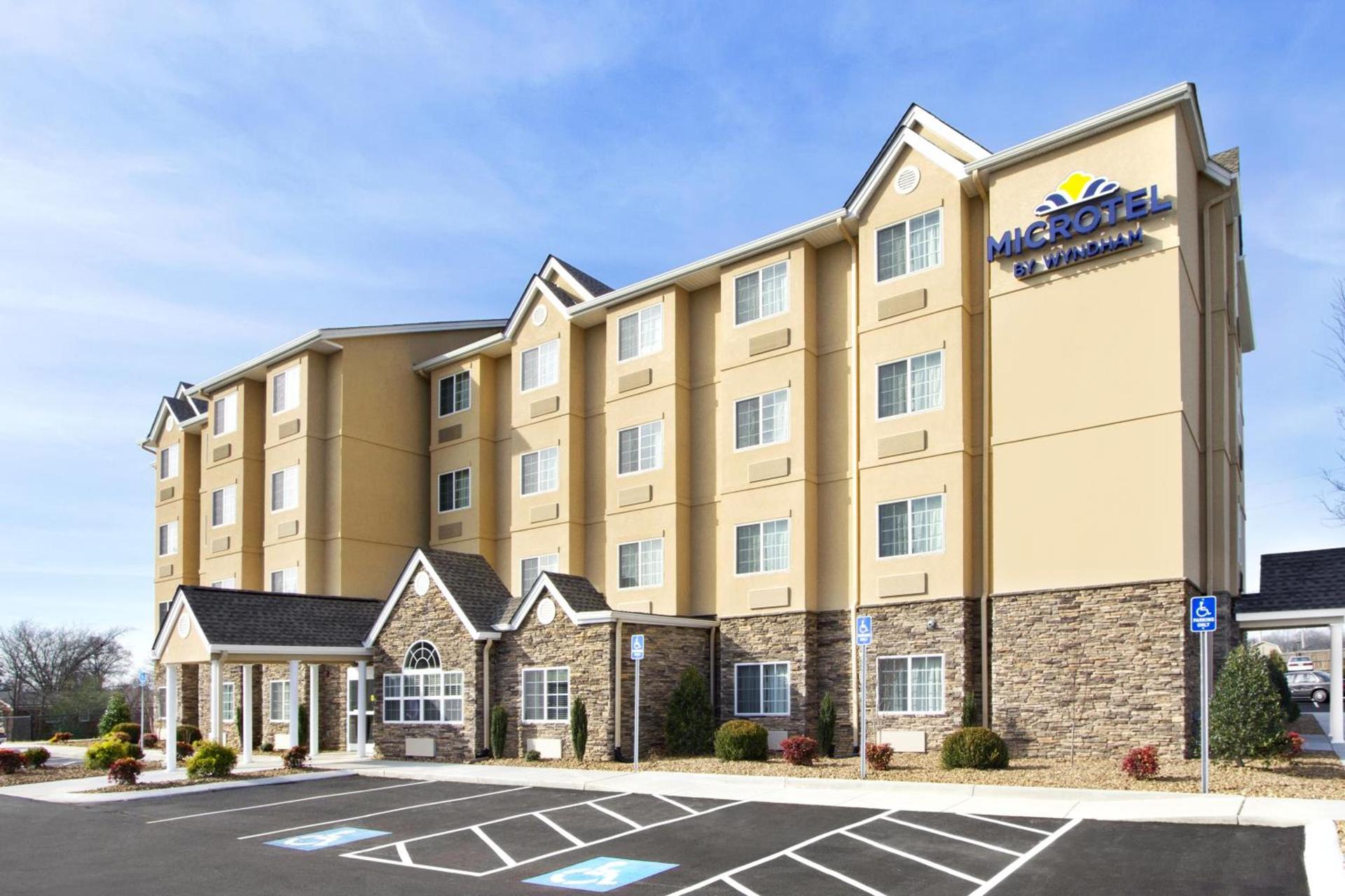 Microtel Inn & Suites by Wyndham photo 13