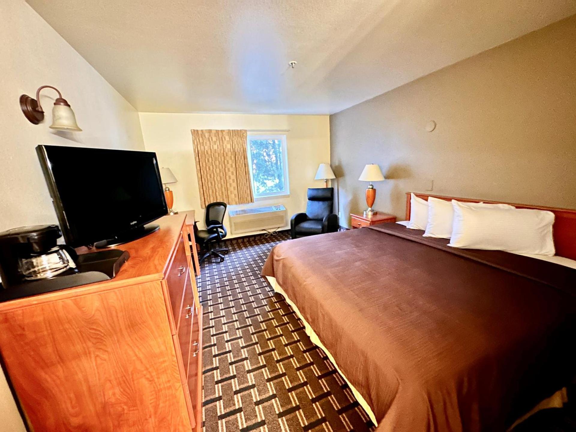 FairBridge Inn & Suites Kellogg photo 36