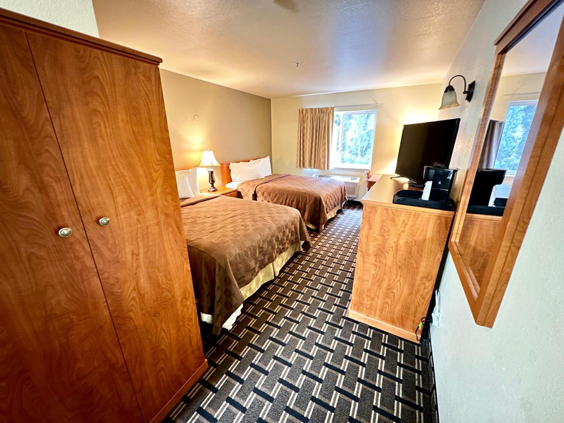 FairBridge Inn & Suites Kellogg photo 40